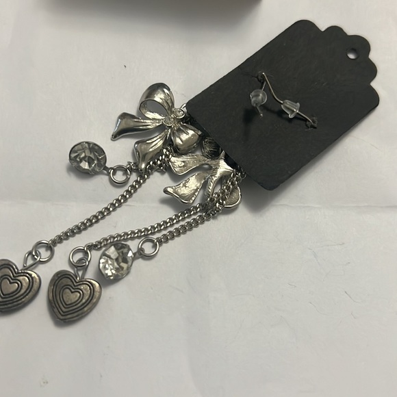 Vintage Boho Silver Tone Dangling Drop Bow Earrings - Picture 3 of 4